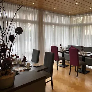 https://pension-arcade.dresdenhotels.net